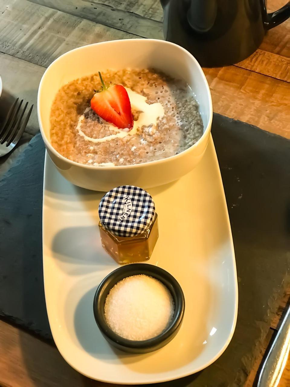 An Corr, Arrochar Bed & Breakfast ภายนอก รูปภาพ